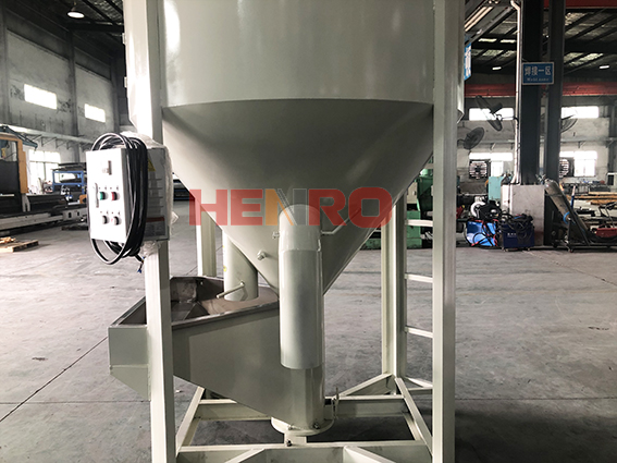 塑料立式攪拌機的作用是什么